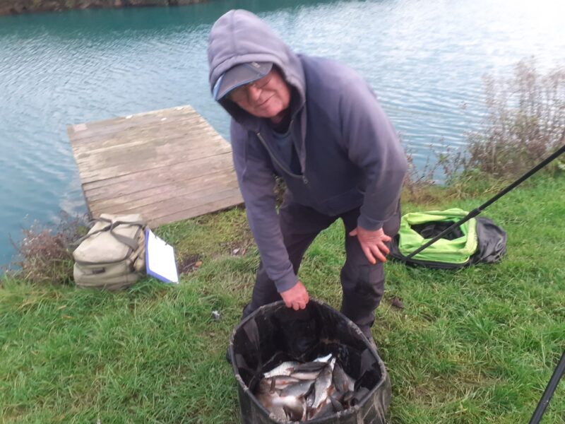 55403e6d-fb3f-40b6-b122-1e8b49592009