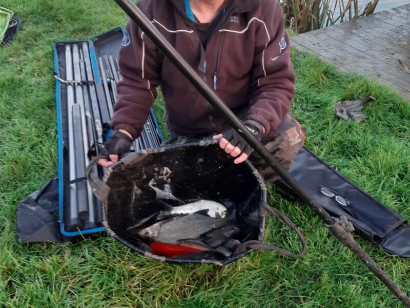 c9f438db-8e9d-4e1d-adc3-3c6f70c67f33