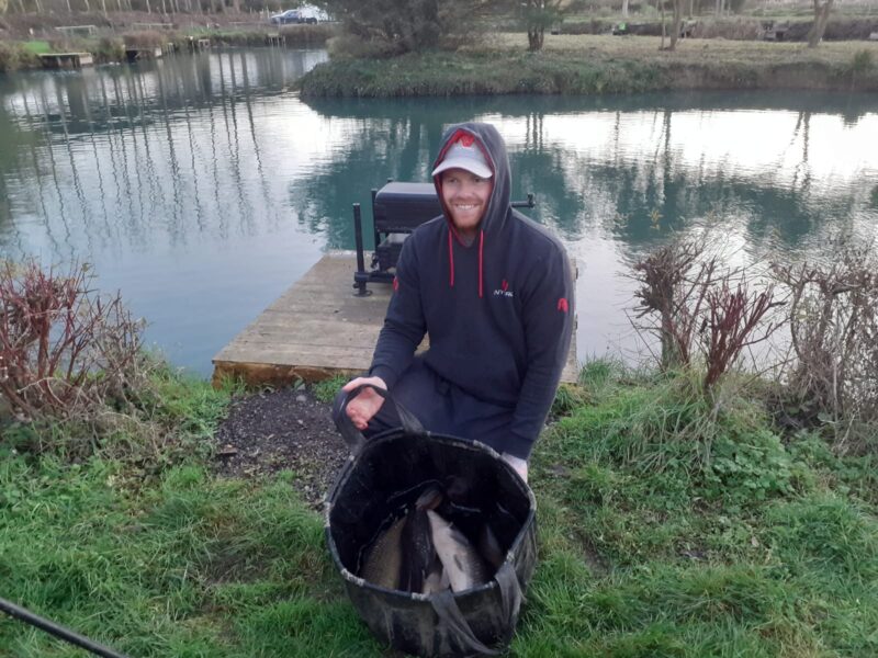 e16b28ca-d63b-4041-9c3d-88b649e35392